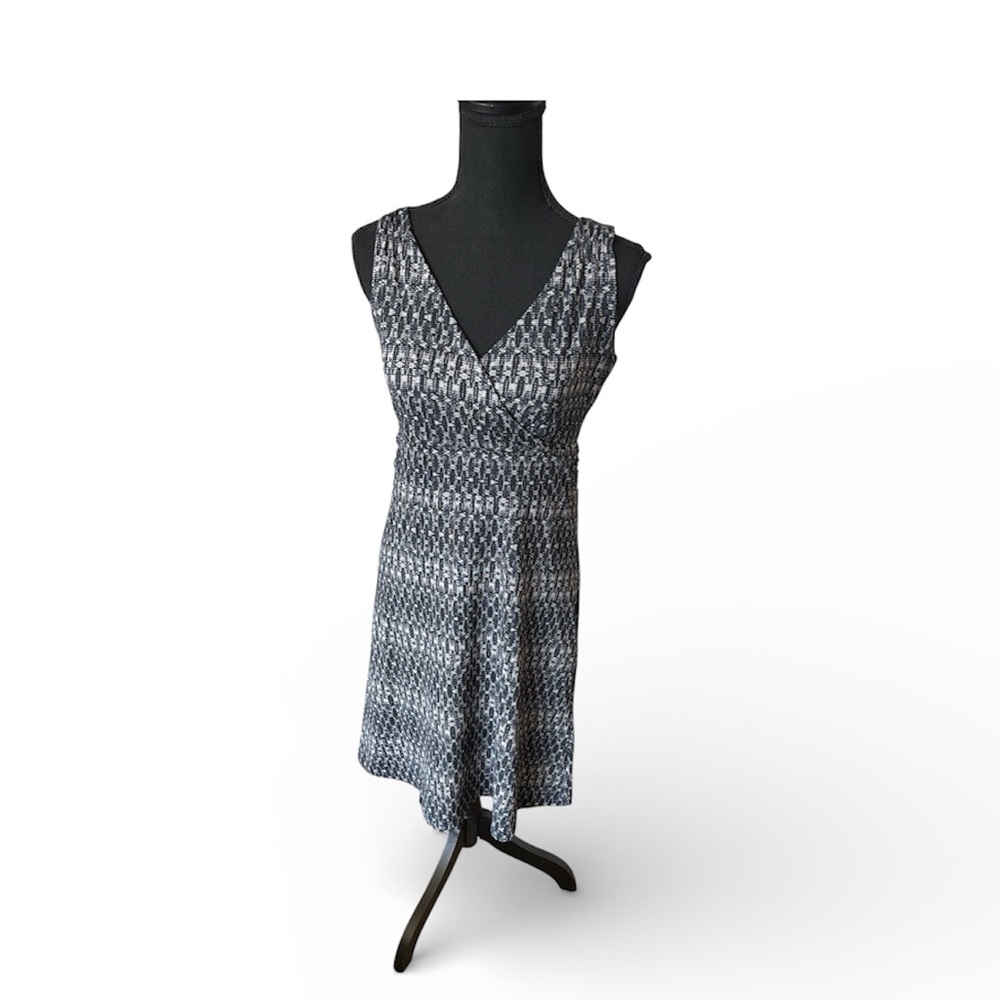 Eddie Bauer Black and Gray Midi Dress, size small